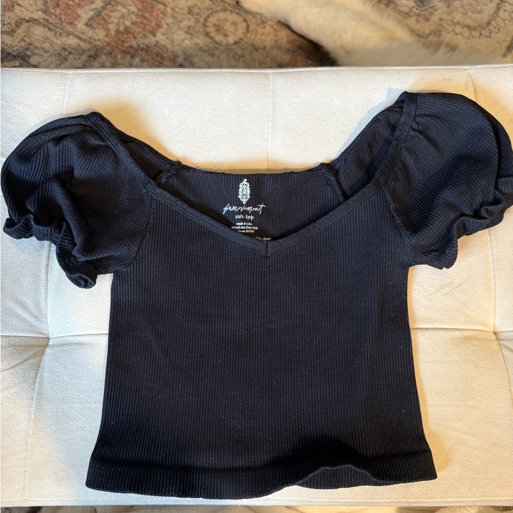 Free People Movement Black Ribbed Crop Top with puff sleeve